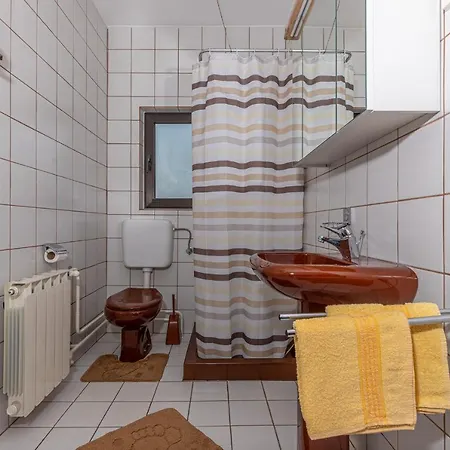 Laura Apartman Novi Vinodolski