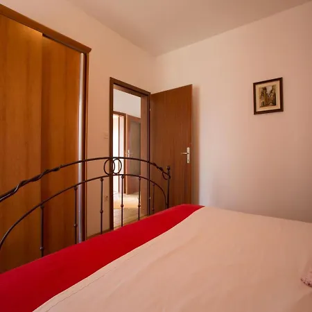 Apartmán Laura *