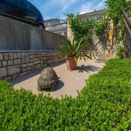 Apartment Laura Novi Vinodolski