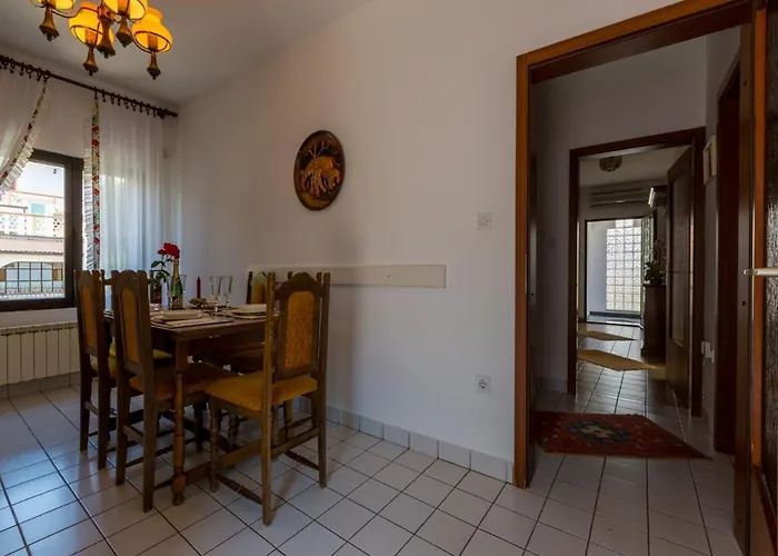 Laura Apartman